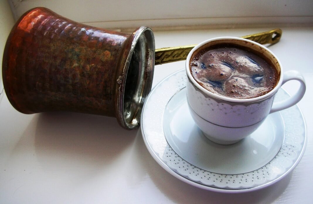 Kahveyi sabah içmek daha yararlı olabilir